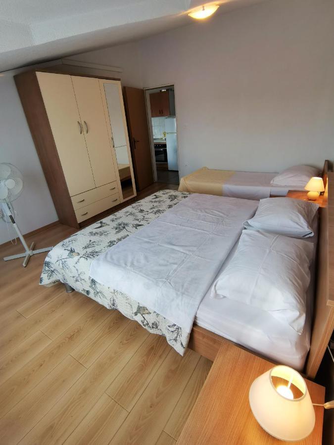 Apartment Hramina Murter Zewnętrze zdjęcie